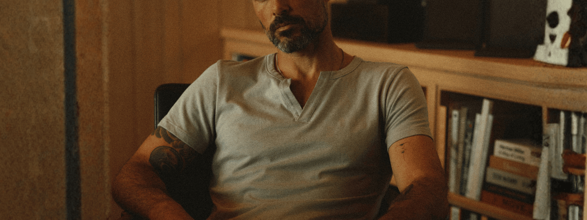 Men's V-Neck Tees