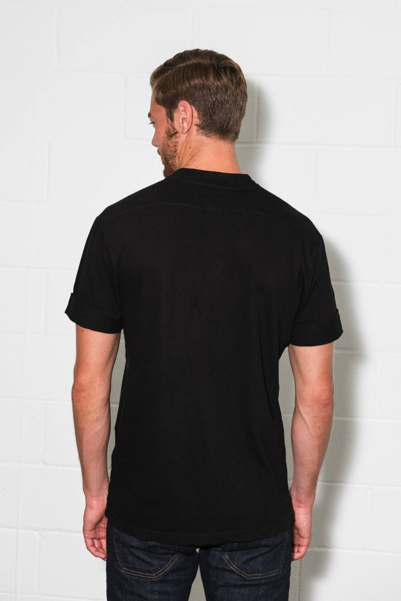 Men's Cotton Linen Snap-Up Mock Neck Tee