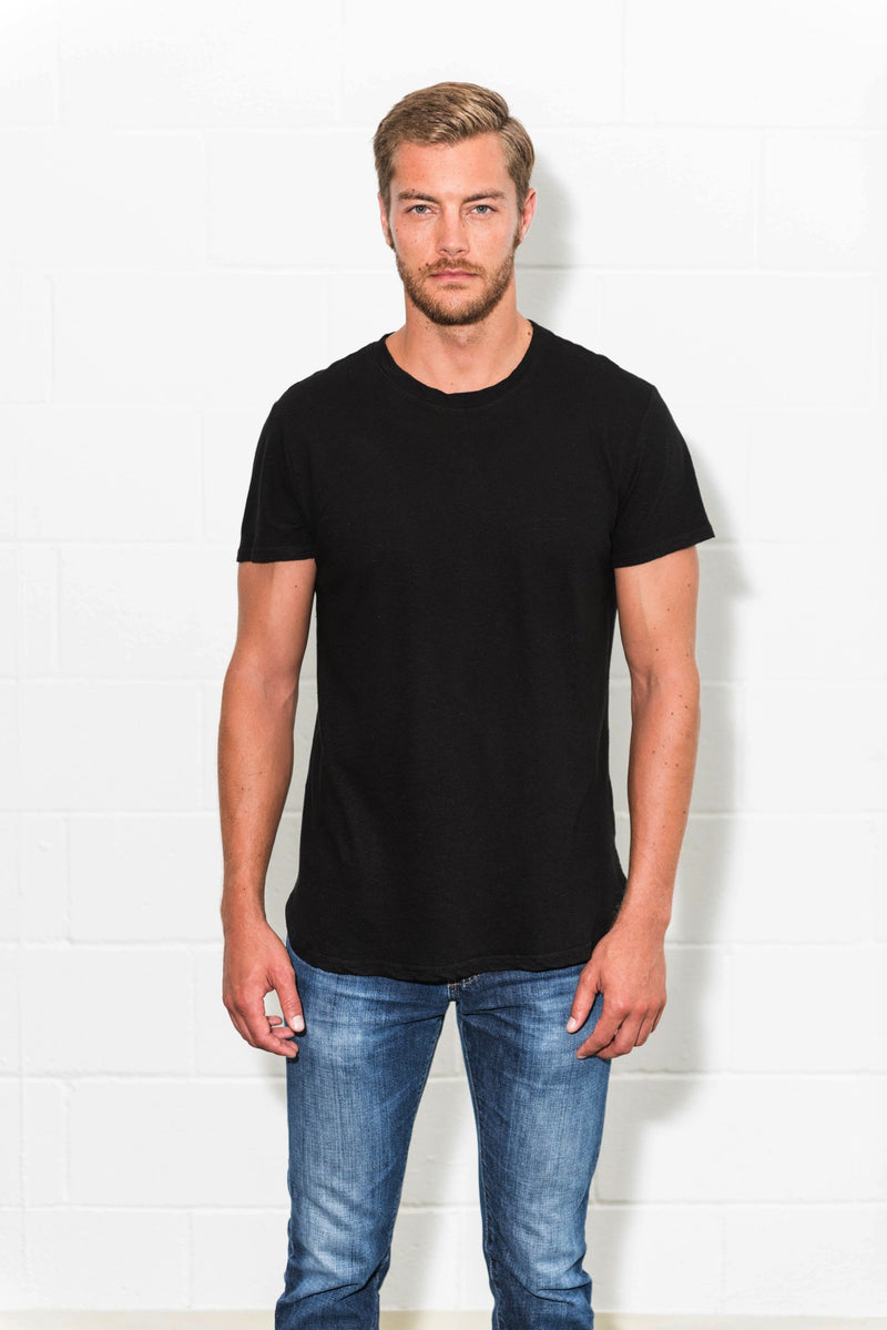 Men's Linen Blend Curved Bottom Crew Neck Tee — Black