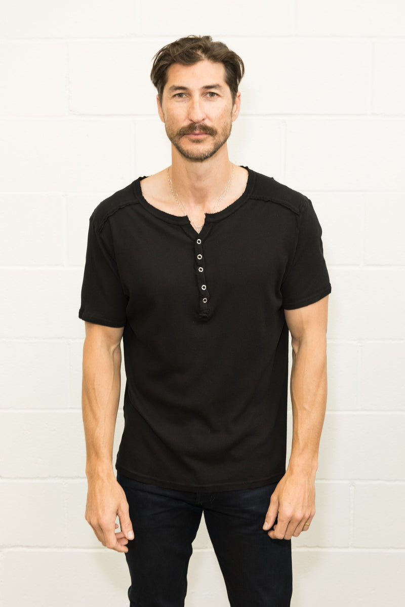 Men's Henley Short Sleeve